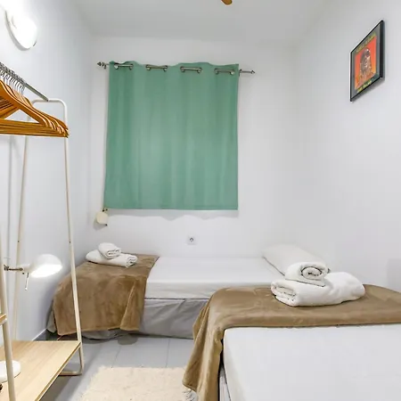 Aiguadolc Apartament *