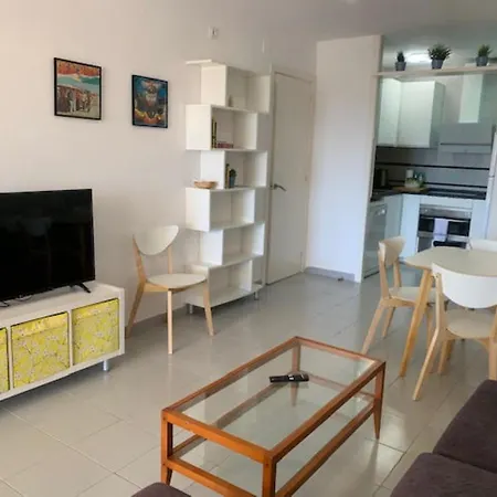Aiguadolc Apartament *